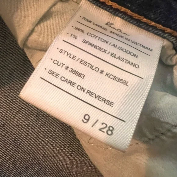 KanCan Distressed Women's Jeans Sz 9/28 - Picture 7 of 8